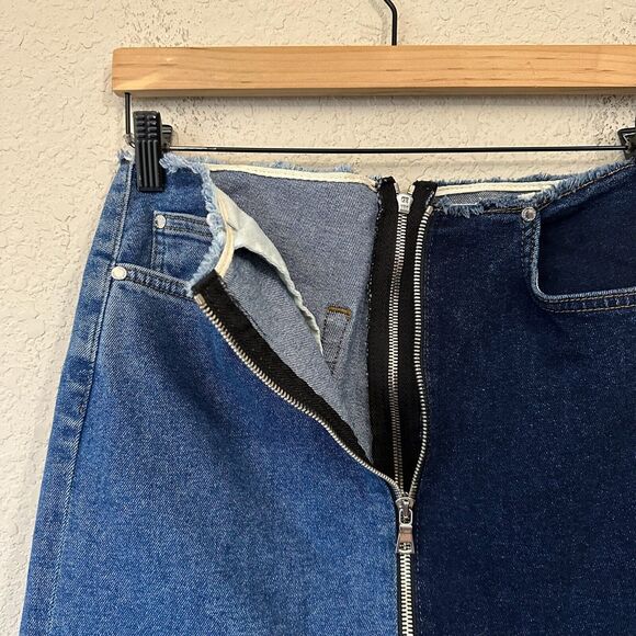 COTTON CITIZEN Mini Zip Skirt Two-Tone in Mercer/Melrose - Picture 5 of 12